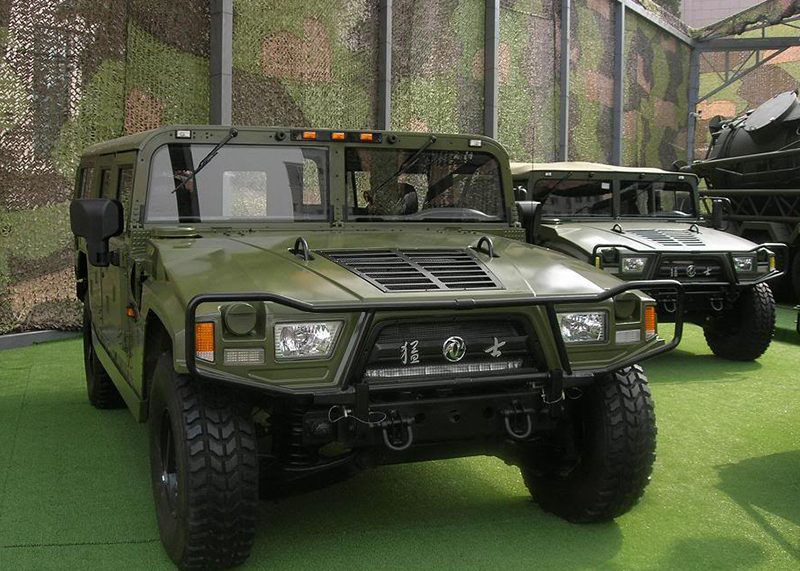 Bulletproof and explosion-proof glass