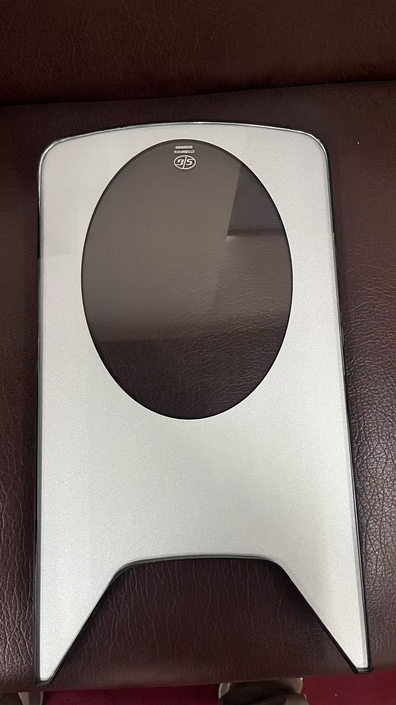 Mingdun silent laminated bulletproof explosion-proof glass to create a quiet ride space