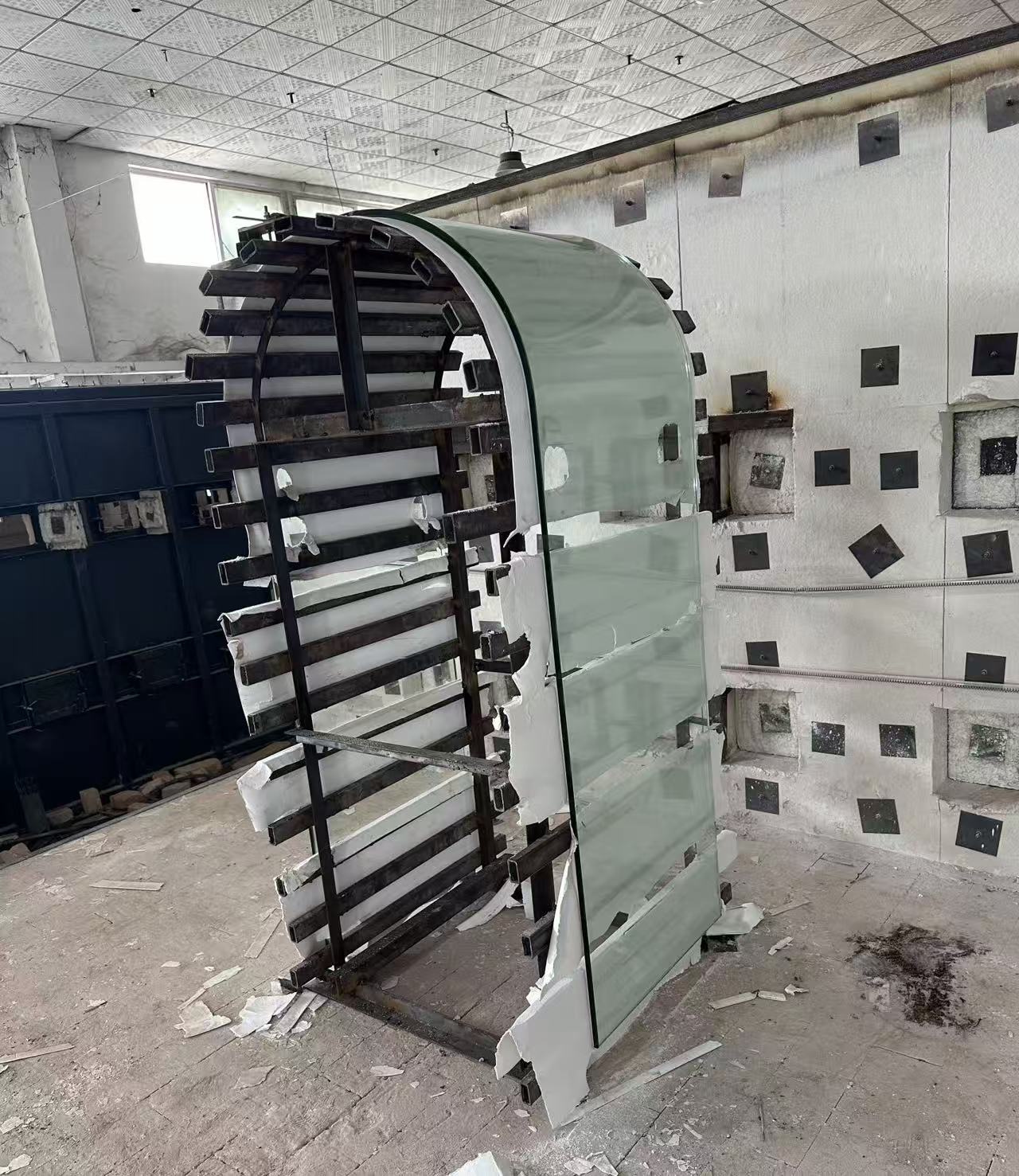 Impermeability and corrosion resistance! The airtight protective bulletproof explosion-proof glass of Mingdun Company isolates the hidden danger of environmental erosion.
